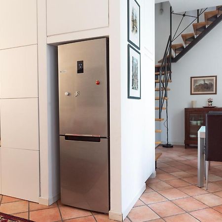 Casa Leonardo Da Vinci - 10 Minuti Dal Duomo Lägenhet Milano Exteriör bild